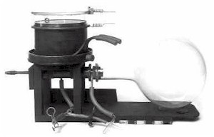Wilson's cloud chamber 1912