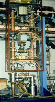 elac03d.jpg (29653 bytes)